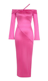 STRAPLESS LONG SLEEVE MIDI DRESS IN ROSE