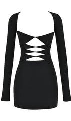 CLOSE-FITTING MINI DRESS IN BLACK