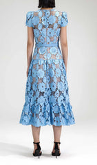 APPLIQUÉD FLORAL LACE MIDI DRESS IN BLUE