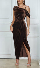 CHESTNUT ONE-SHOULDER BACKLESS BODYCON VELVET PLEATED MAXI DRESS