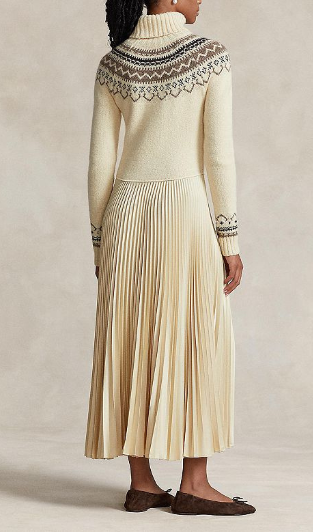 TURTLENECK PLEATED DRESS