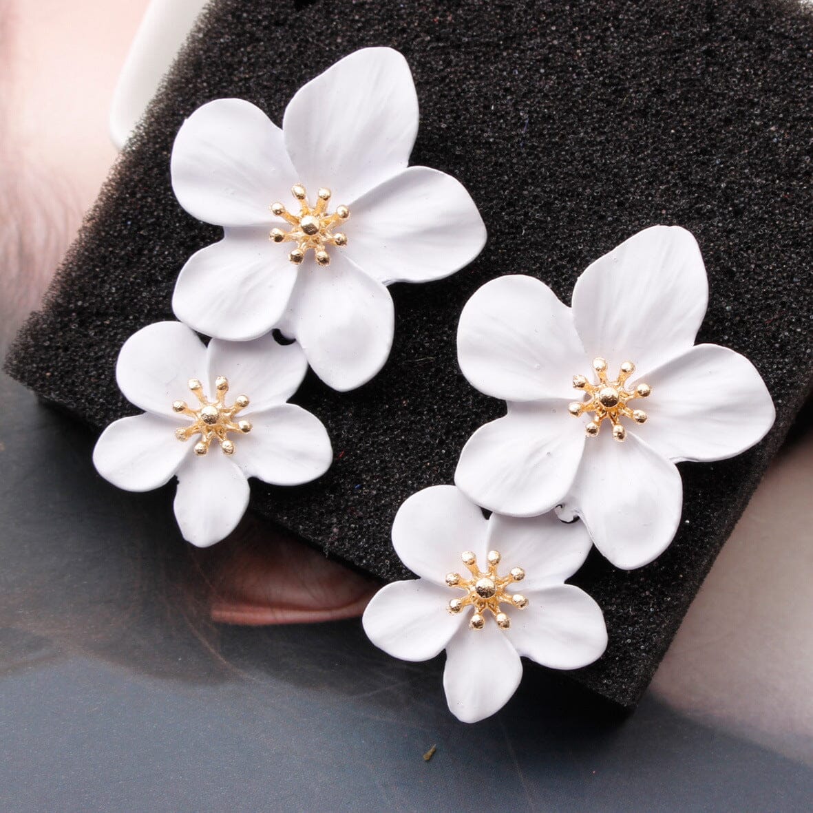 DOUBLE FLOWER EARRINGS