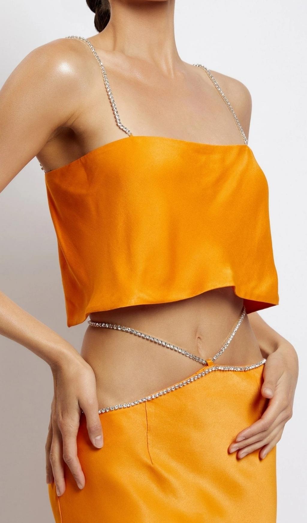 STRAP BACKLESS TWO PIECE SET IN ORANGE