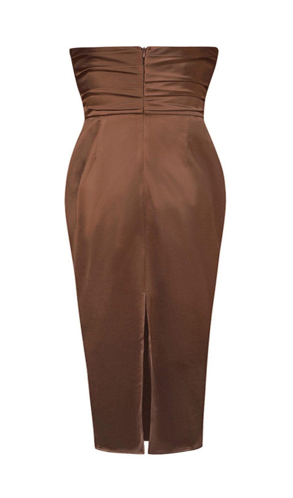 CARAMEL COLOUR STRAPLESS BACKLESS PLEATED HIP-HUGGING SILK MIDI DRESS