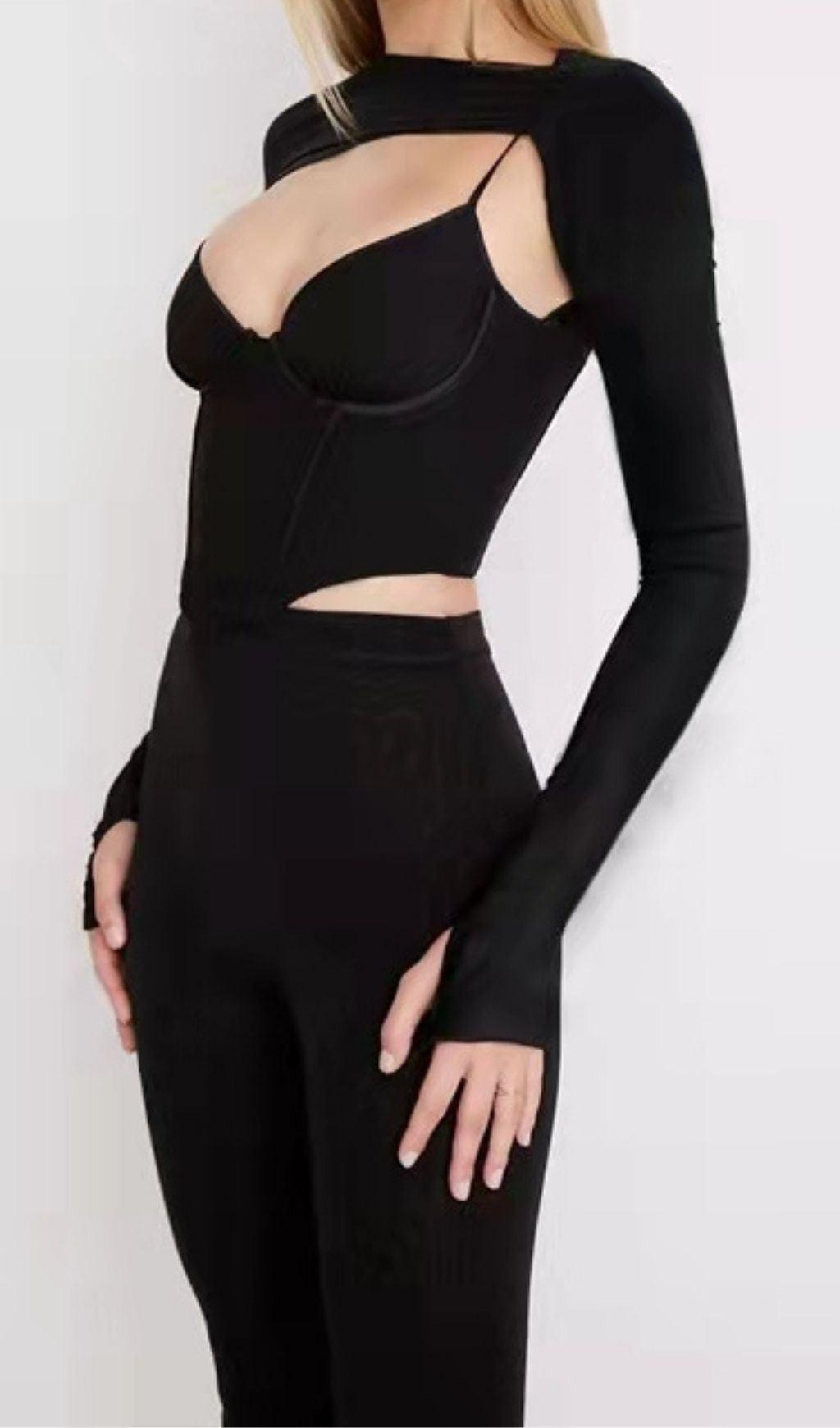 LONG SLEEVE CORSET TOP IN BLACK