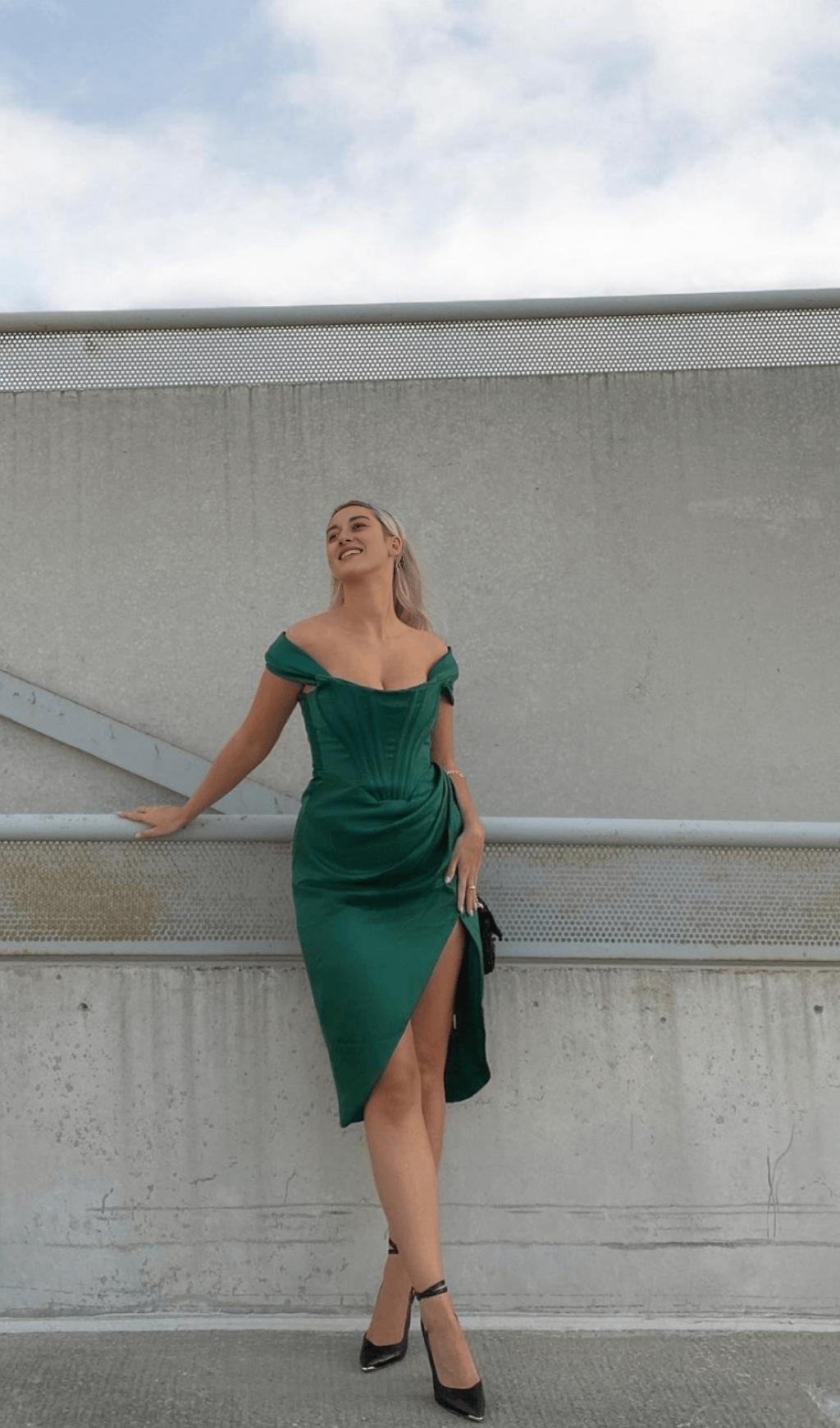 EMERALD STAIN STRAPLESS RUCHED MIDI DRESS