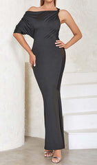 ONE SHOULDER SATIN MAXI DRESS IN BLACK