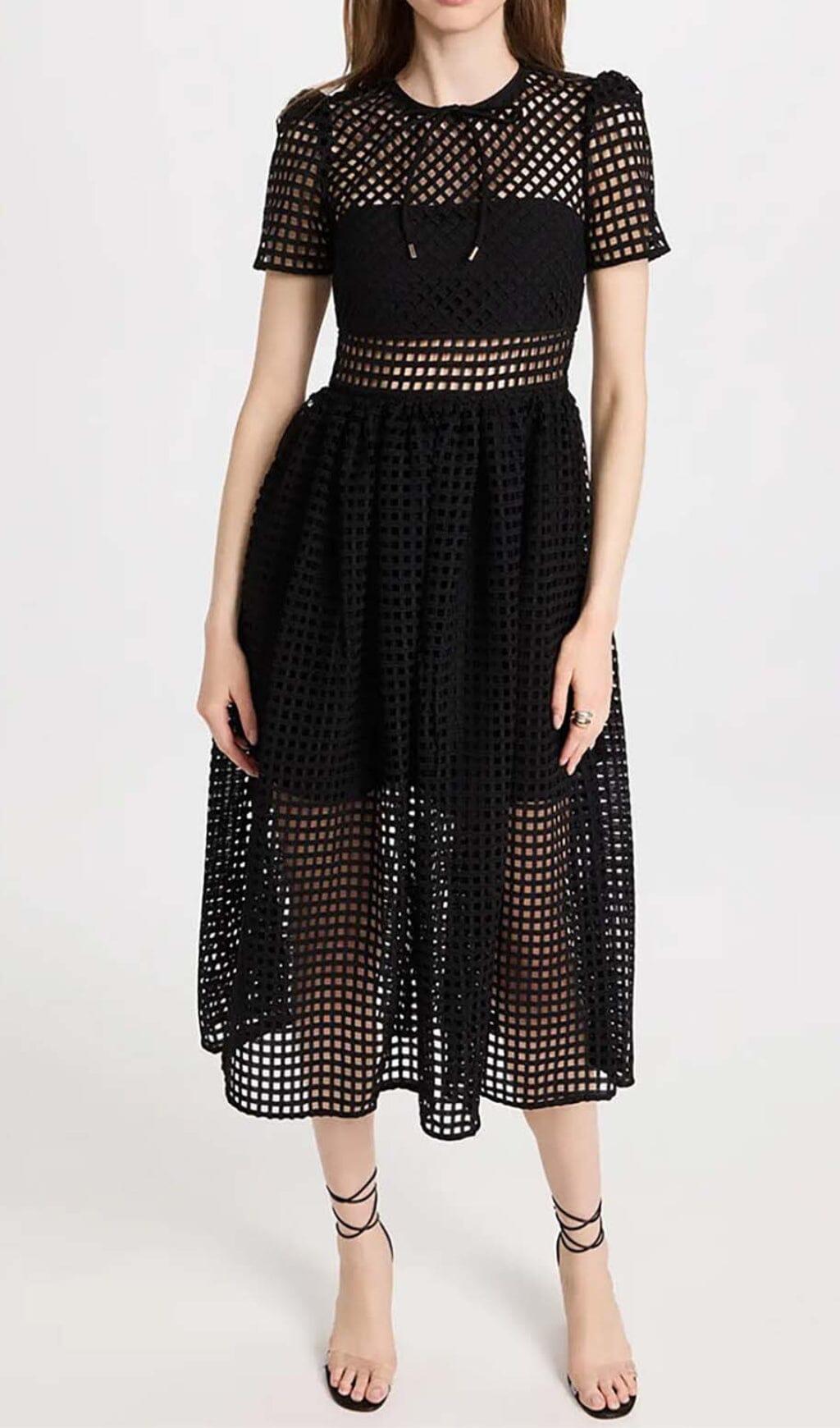 PUFFED SLEEVE LACE MIDI DRESS IN BLACK