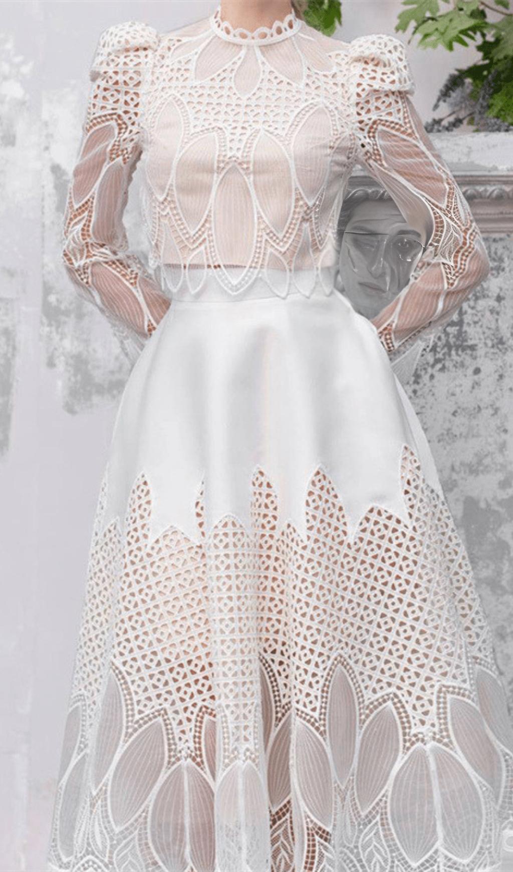 HEAVY-DUTY LACE STAND-UP COLLAR PUFF-SLEEVE HIGH-WAIST MIDI DRESS