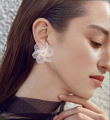 FLOWER EARRING