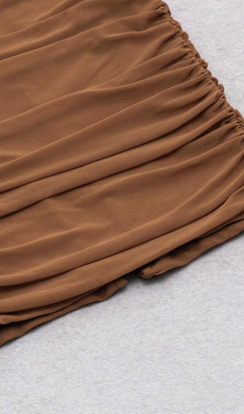 PLEATED TULLE COVERING BUTOCKS DRESS IN MOCHA-COLORED