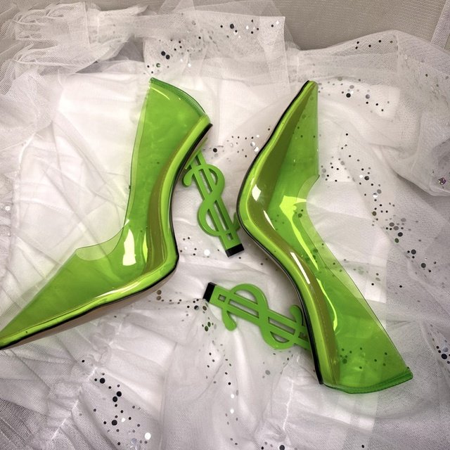 Shiny PVC Fashion Pumps