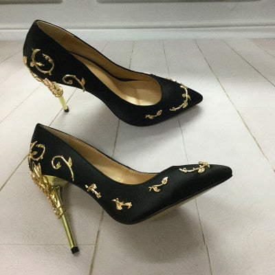 Flower Vine Leaf Heel Pumps